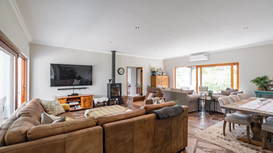 Commercial Property for Sale in Knysna Rural Western Cape